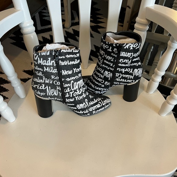 Brand New Heels - Picture 6 of 6